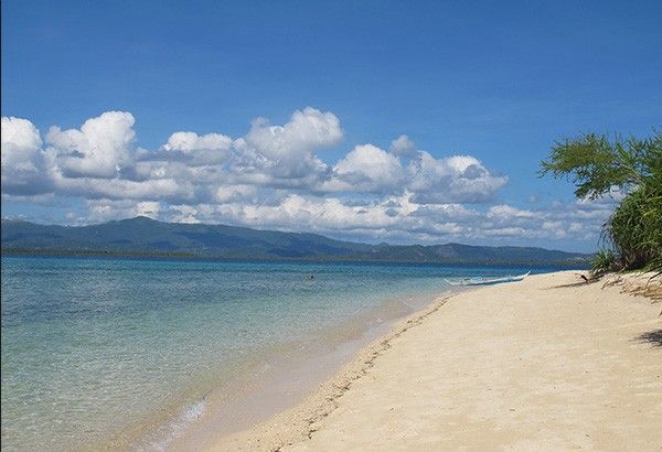 While in Marinduque for Moriones Festival, visit island paradise Maniwaya