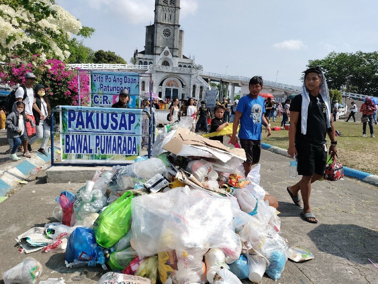 â��Minidumpsâ�� of trash: EcoWaste laments return of pre-pandemic littering at pilgrimage sites