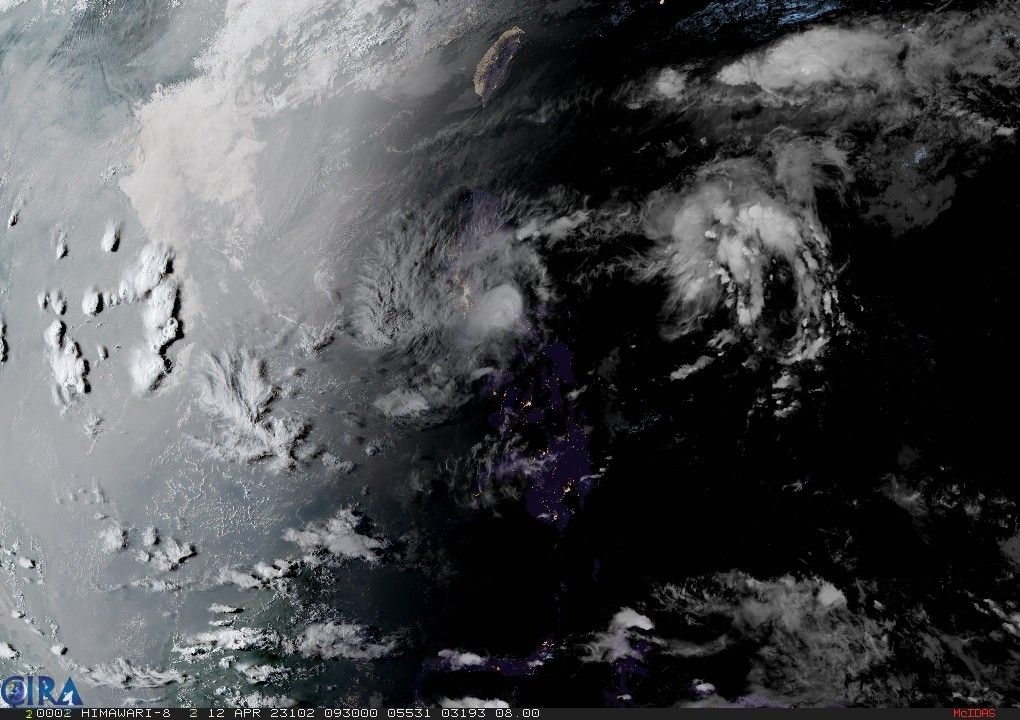 â��Amangâ�� makes third landfall over Camarines Sur town; 11 areas under Signal No. 1