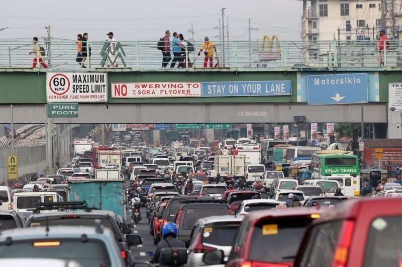 LTFRB nagbigay ng mahigit 10K TNVS slots