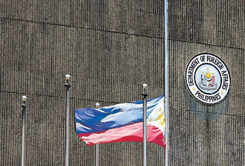 Flags at half-mast, messages of sympathy for Del Rosario