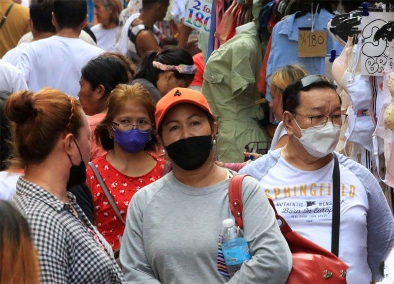 Cadiz orders face mask use anew
