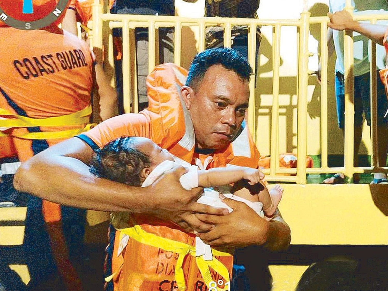 Vessel runs aground off Lanao Norte; 85 rescued - Vimarsana News