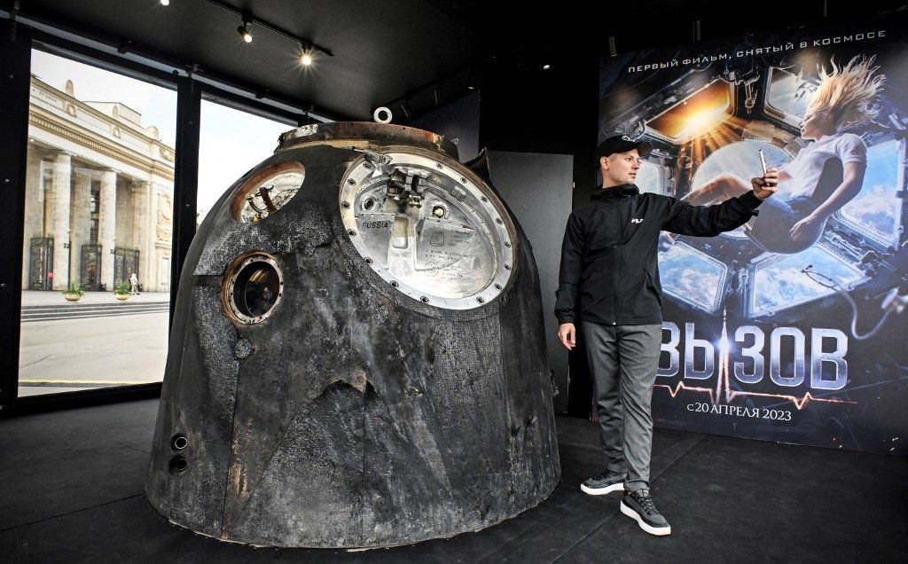 У Росії вийшов перший художній фільм, знятий у космосі
