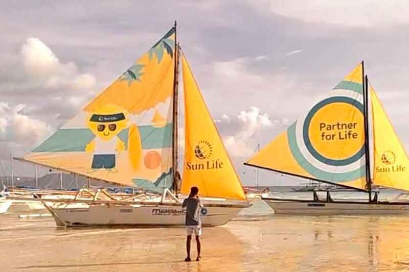Sand, sea and fun activities in Boracay with Sun Life