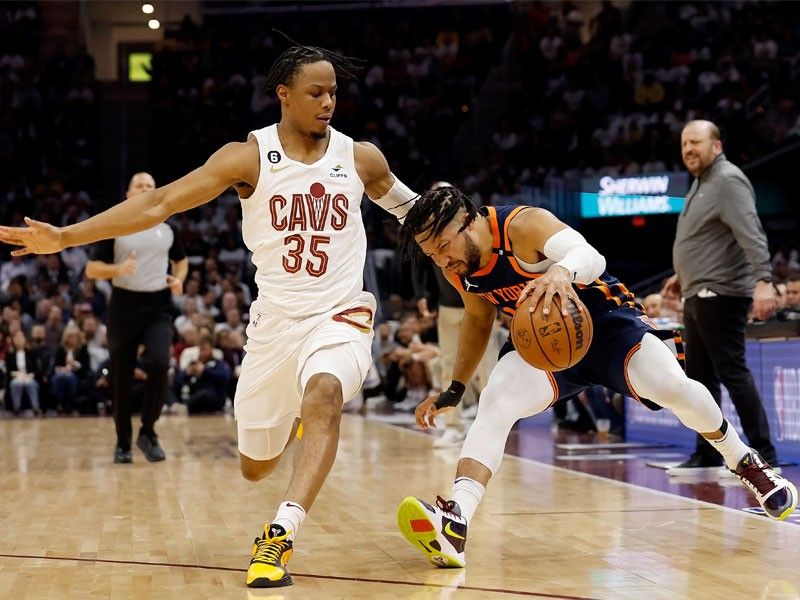 Knicks eliminate Cavaliers to advance in NBA playoffs