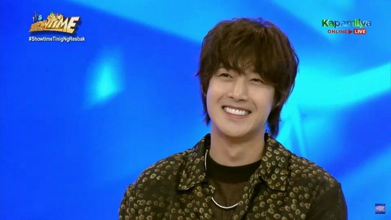 'Boys Over Flowers' actor Kim Hyun-joong bumisita sa 'It's Showtime'