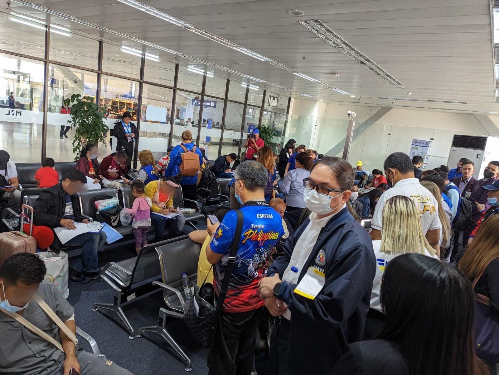DFA: Around 70 more Filipinos to arrive from Sudan this week