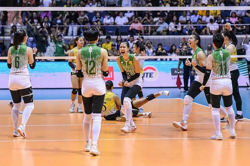 La Salle, NU Collide For UAAP Women's Volleyball Crown | Philstar.com