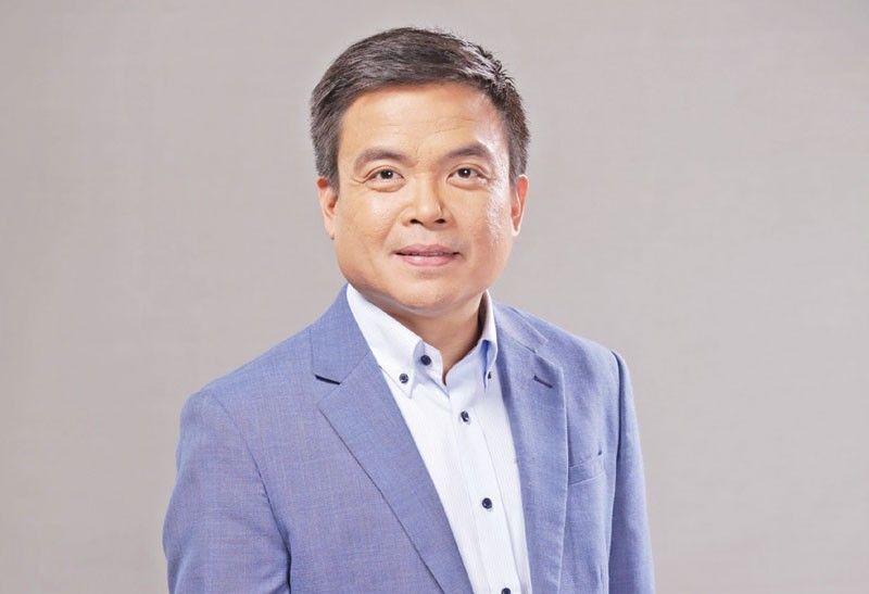 Emil Sumangil gets first solo program in GMA