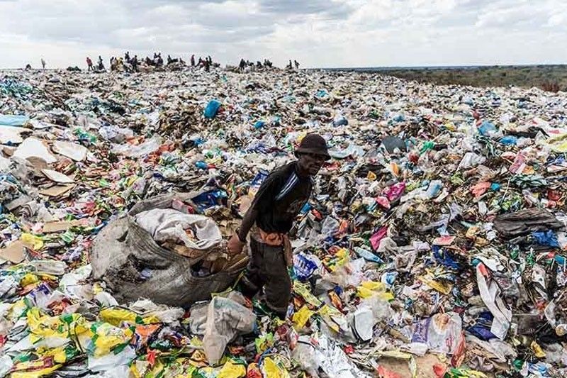Pembicaraan berisiko tinggi untuk mengakhiri polusi plastik dilanjutkan