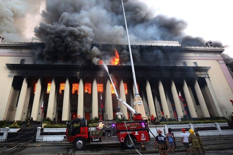 Manila Central Post Office, nasunog