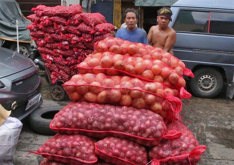 Farmersâ�� group counters DA claim on red onion SRP