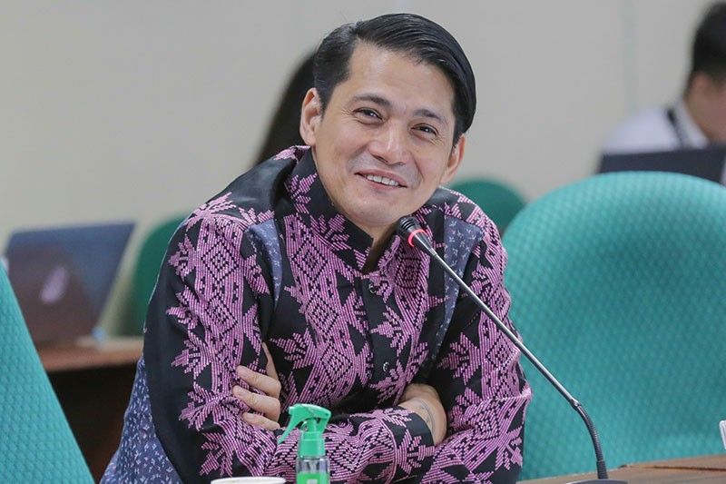 Robin relinquishes PDP-Laban post