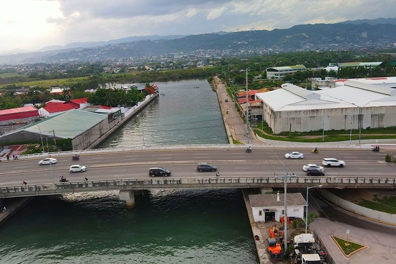 To boost Cebu City tourism: Boat cruises on SRP canal