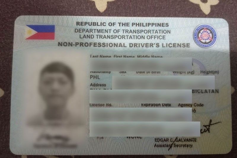 Paalis na OFWs prayoridad sa plastic drivers license cards - LTO