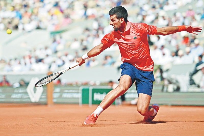 Djokovic blasts fans