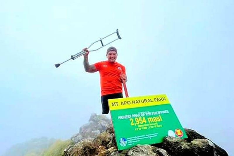 One leg amputee conquers Mt. Apo