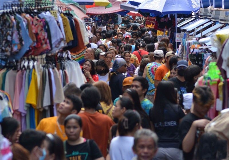 COVID-19 cases in Metro Manila, provinces drop further