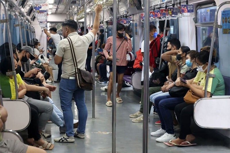 LRT-1, LRT-2, MRT-3 offer free rides during select hours on Independence Day