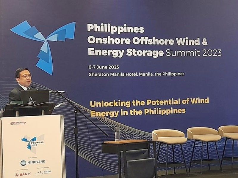 Divina Law expert speaks at wind energy summitÂ 