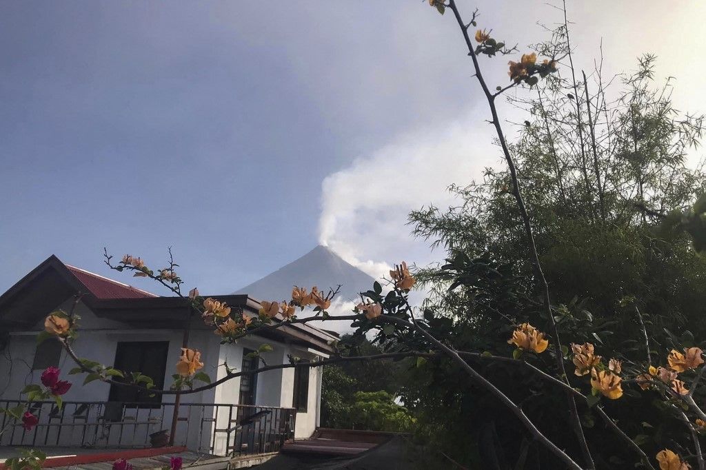 News from home: Mayon on Alert Level 3 and, finally, a health secretary