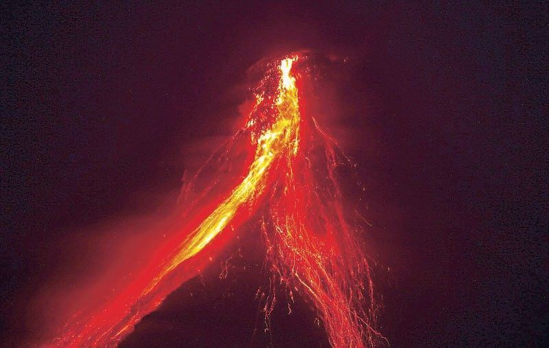 Mayon begins spewing lava