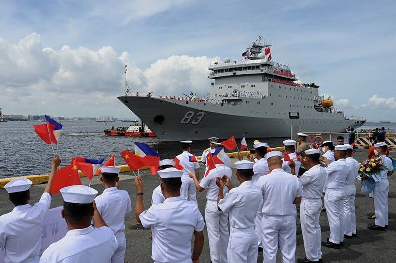 China navy training ship visits the Philippines