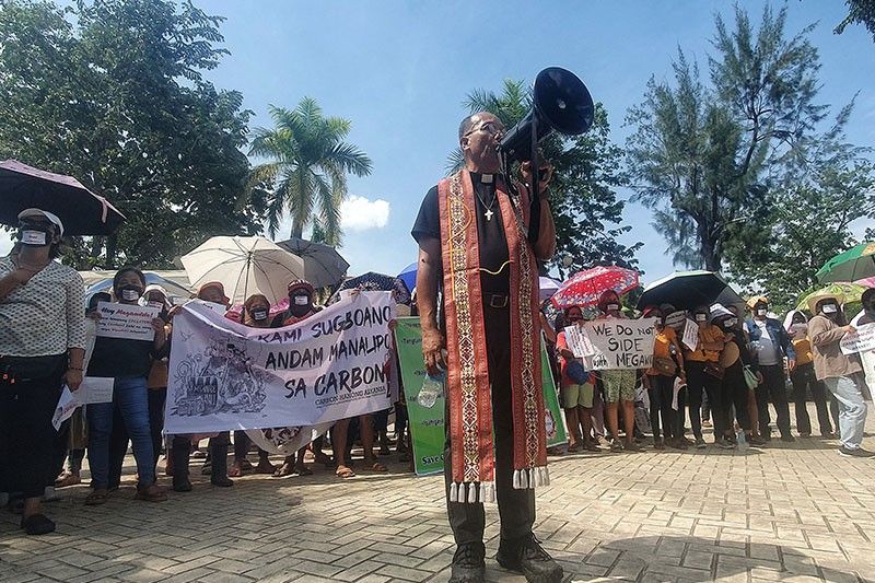 Vendors protest Carbonâs âpedestrianizationâ