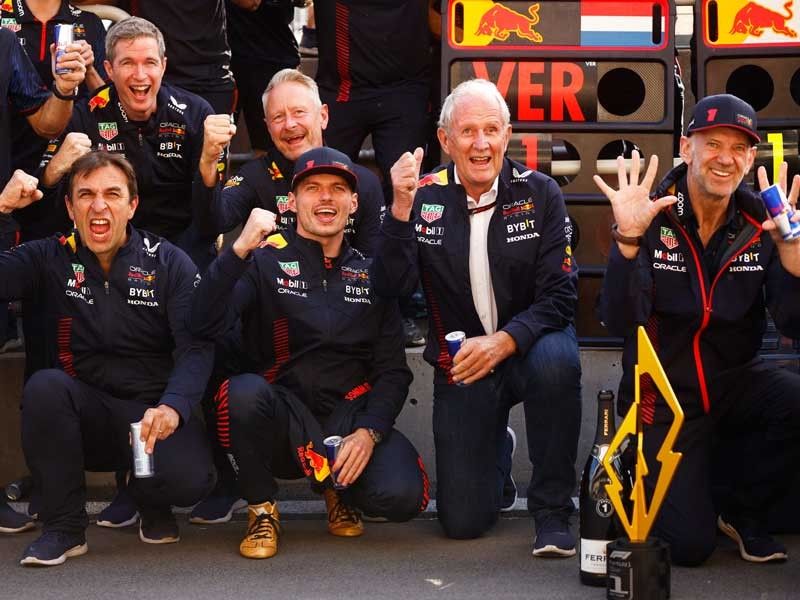 Red Bull boss hails Verstappen after teamâs 100th win