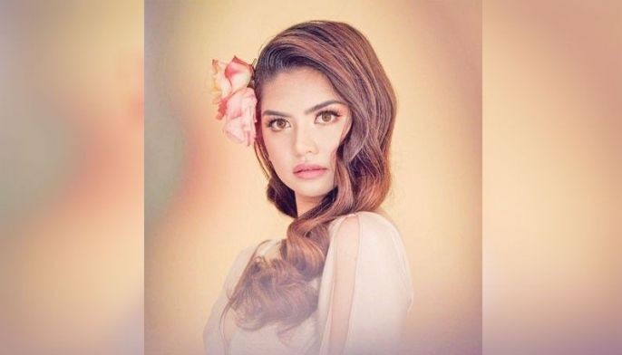 Eisel Serrano entrusts career to Viva