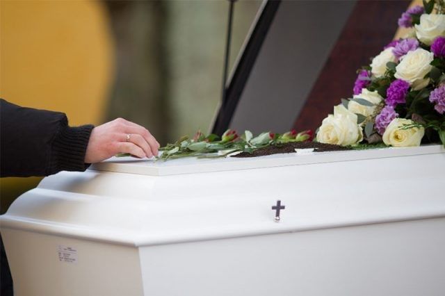 Woman who woke up alive inside coffin now officially dead