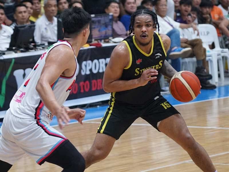 Kwekuteye takes charge as Bacoor trumps Pasay in MPBL