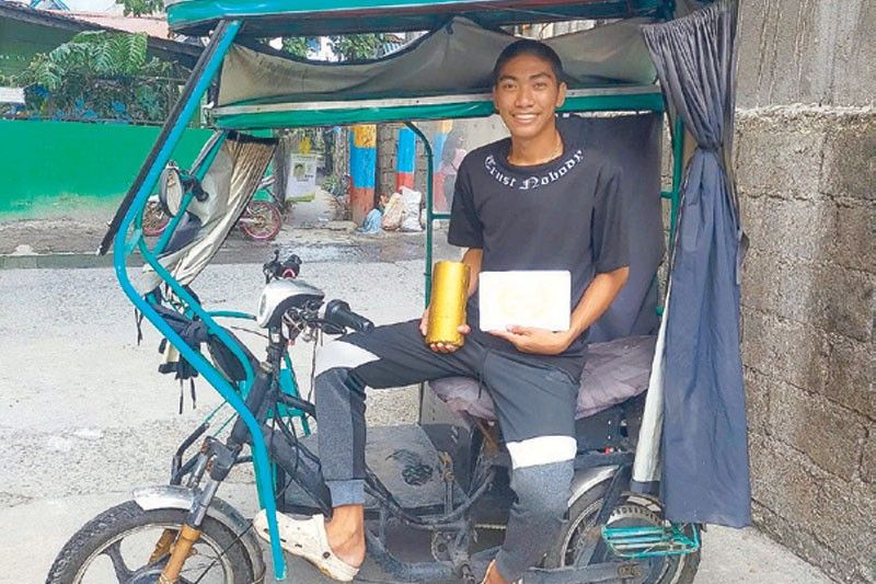 1st Saint Vincent College of Cabuyao Film Festival: Pedicab driver & fish vendorsâ�� son to join Canadian intâ��l film fest