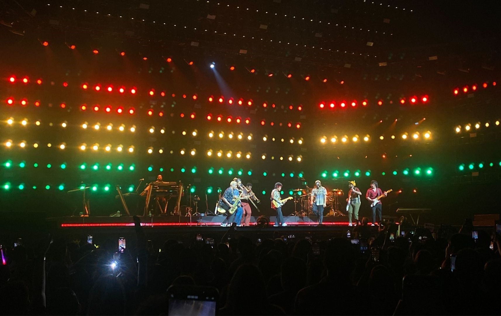 'Nahihiya ako!': Bruno Mars teases Philippine fans