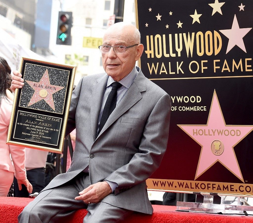Oscar-winning actor Alan Arkin dies at 89
