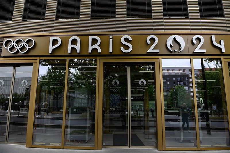 Wanted: Chefs, cleaners and bus drivers for Paris Olympics