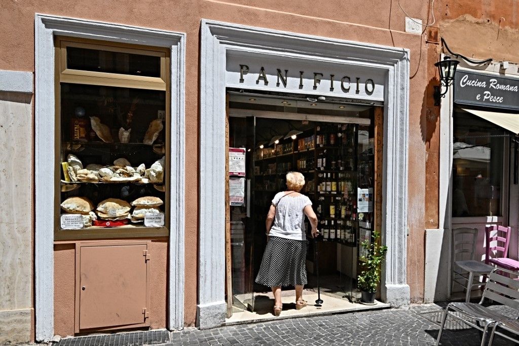 Rome's historic bakery to the popes closes