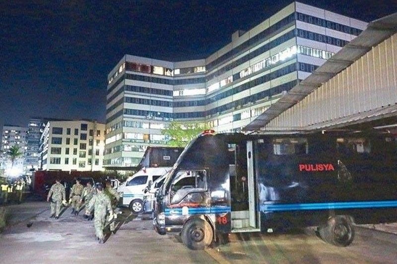 PNP kinastigo ng DOJ sa raid sa POGO hub sa Las Piñas