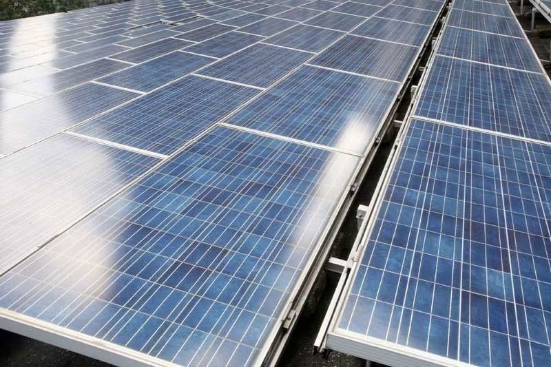 Government buildings urged to shift to solar energy