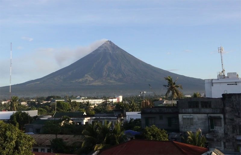Albay tourism booms amid Mayonâ��s unrest