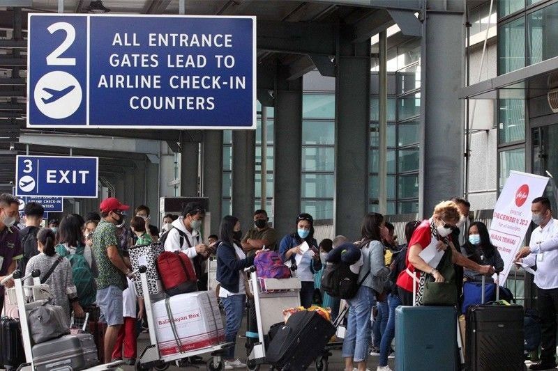 Tanggal-sapatos sa NAIA, ibinalik