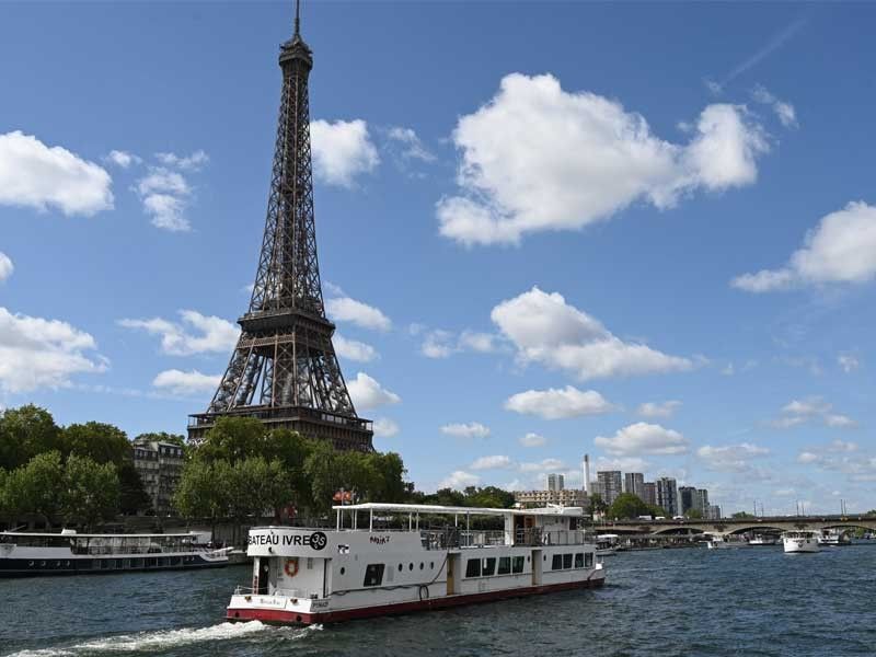 Filipinos want to visit Paris for Christmas â search data