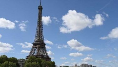 Bon appetit: Paris's Champs-Elysees to host giant picnic