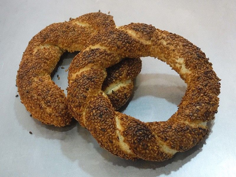 Recipe: Turkish braided bread called Simit thumbnail