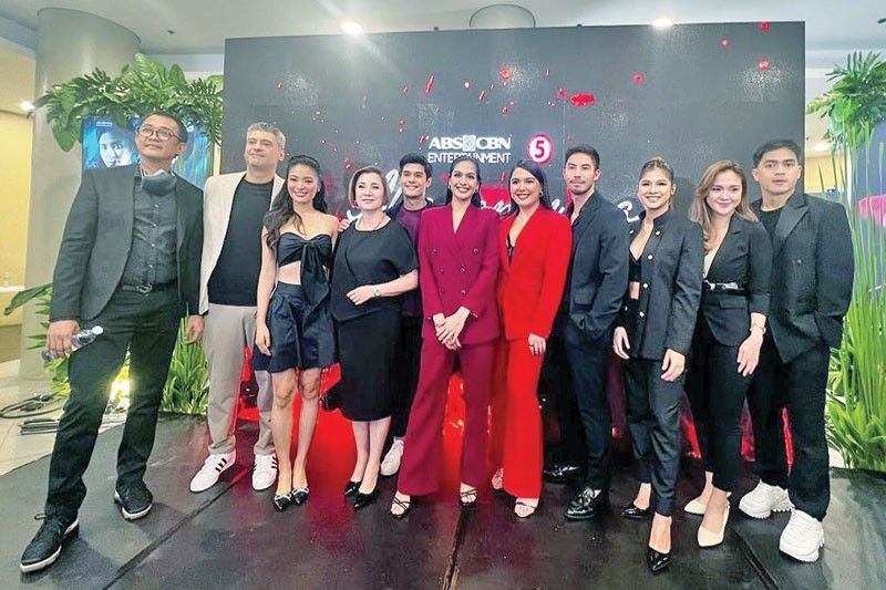 A star-studded celebrity screening for ABS-CBN and TV5â��S new afternoon series