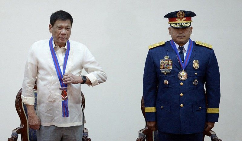 Ex-president Duterte 'shrugs off' ICC decision to resume probe into 'drug war'