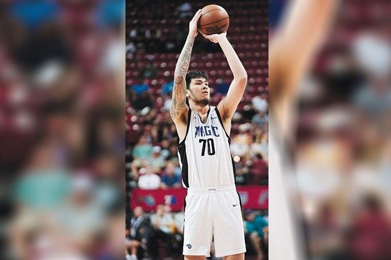 Kai brightens up Gilas practice