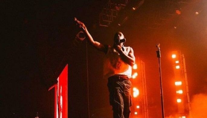 'All of you sing like crazy': Daniel Caesar impressed anew with Filipino fans