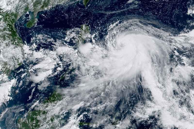 'Egay' winds near severe tropical storm strength